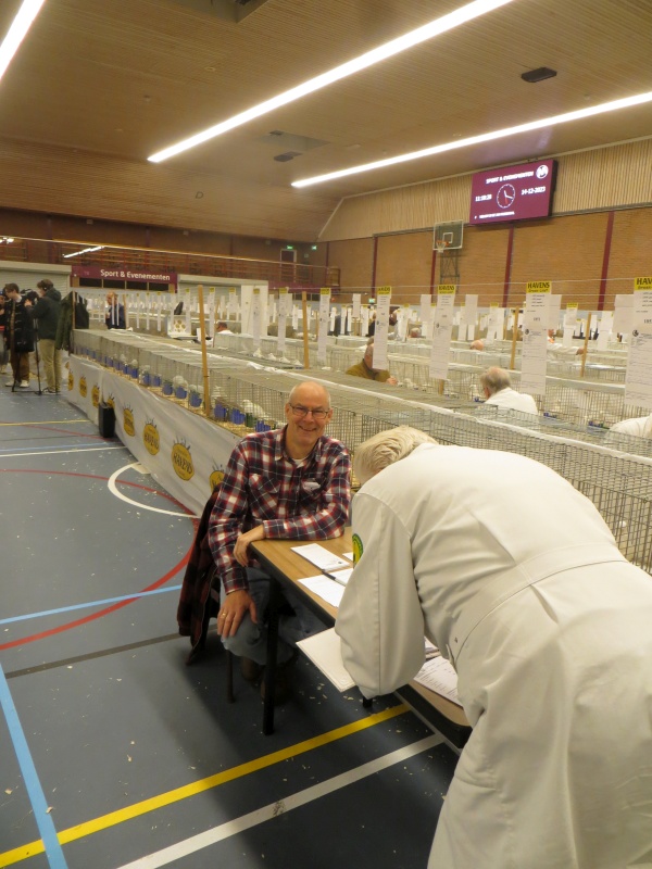 Gelderlandshow 2023 Jaap schrijft bij Alfredo ( Van Apeldoorn)